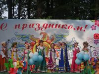 День поселка песочное, выступление детского ансамбля 