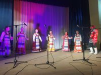 День матери в Песочном. Детский ансамбль русской песни 