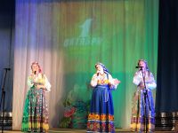 Концертная программа ко Днюпожилого человека в Песочном 